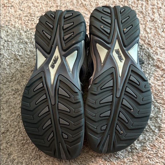 Teva Gray and Blue Women's Sandals - Picture 2 of 3